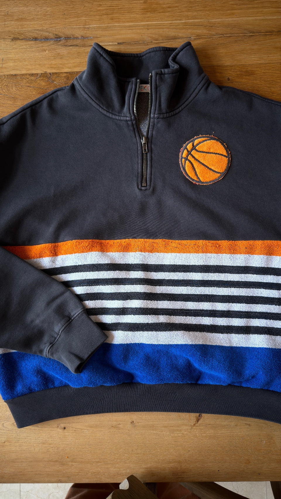 Custom Basketball Small Faded Black 1/4 Zip
