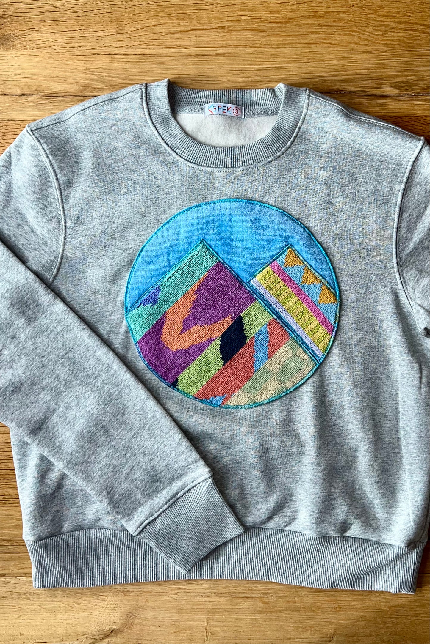 Small Heather Grey Mountain Sport Sweatshirt