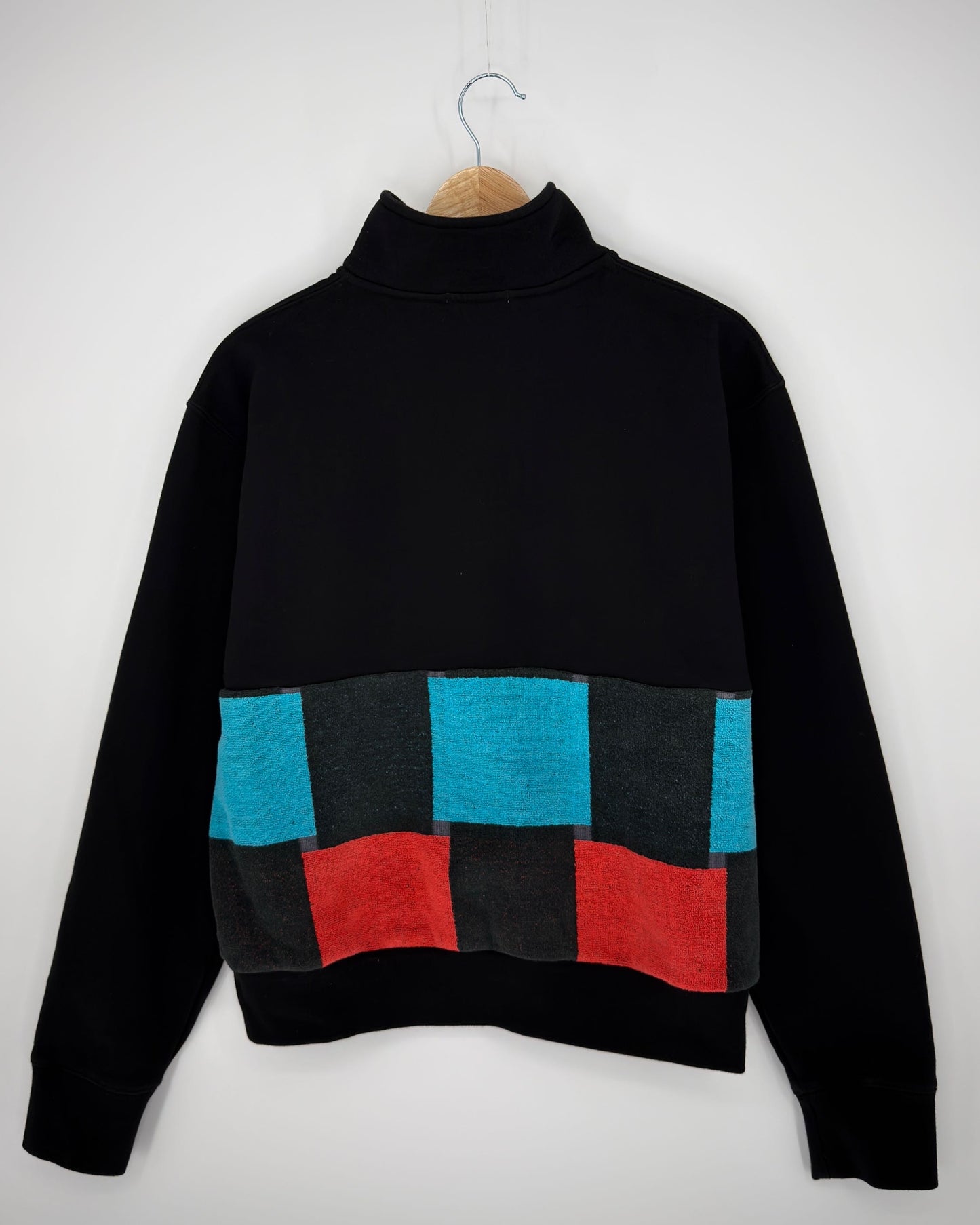 Medium Black 1/4 Zip