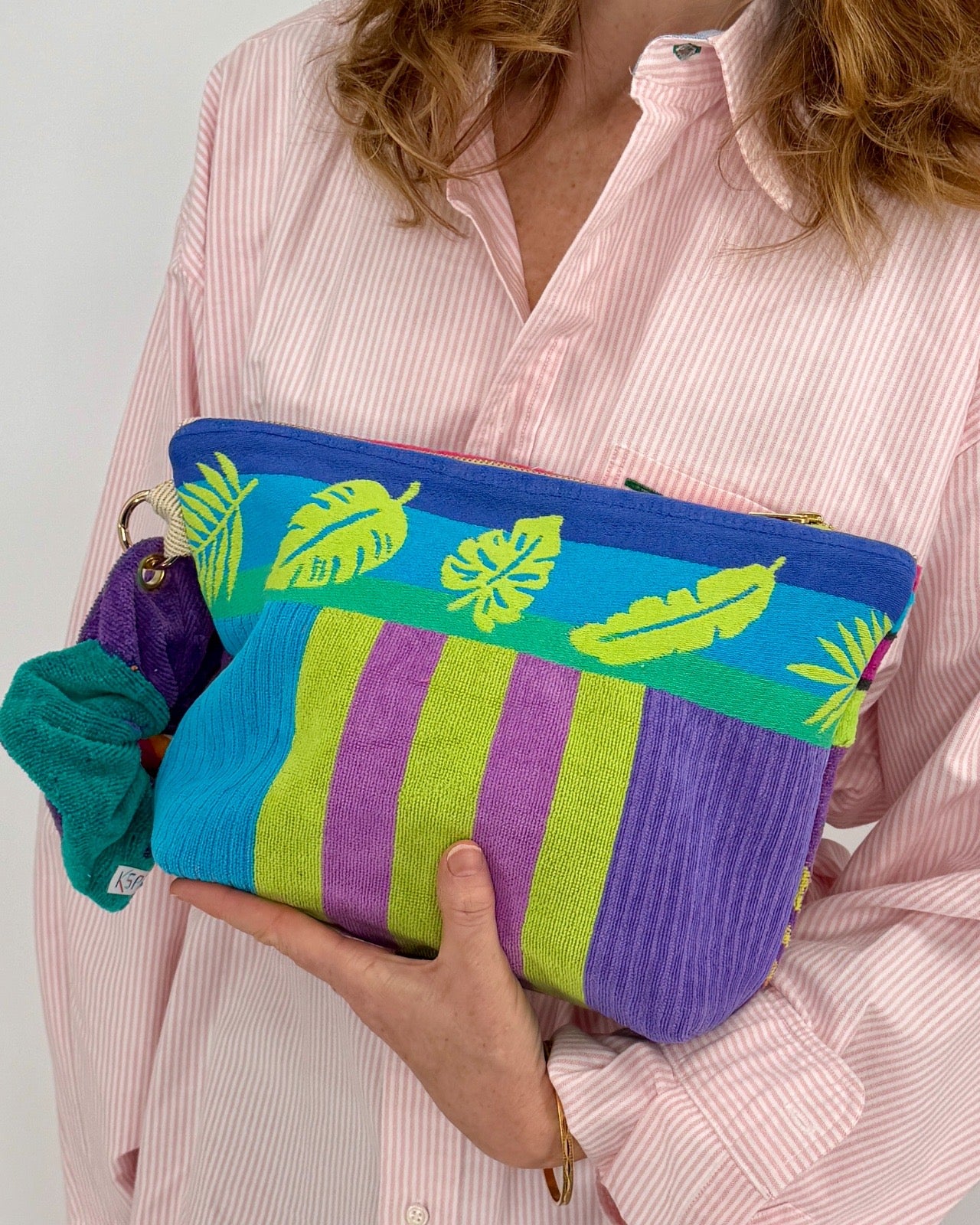 Repurposed Towel Beach Clutch "Perfect Moment" — handmade by Kspek from upcycled vintage textiles, view 2