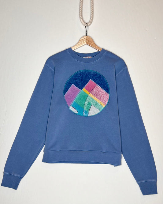 Mountain Sport Sweatshirt “Happy Trails”