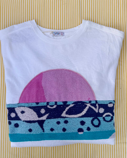 Large White Sunset Chaser "Retro Wavefront"