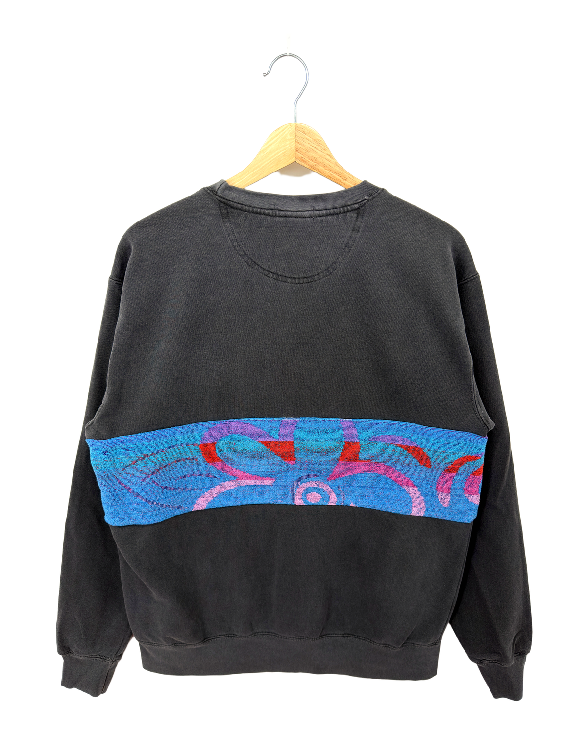 Medium Pepper Sunset Chaser "Pink Solar Arc" — one-of-a-kind upcycled vintage beach towel sweatshirt, handmade by Kspek, view 5