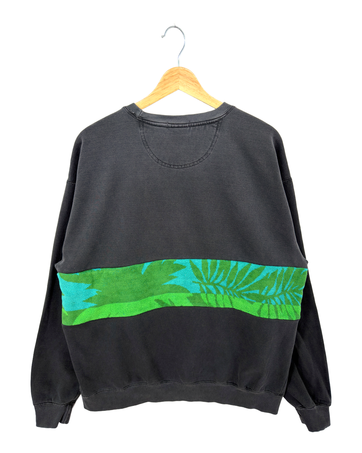 X-Large Pepper Sunset Chaser "Tropical Dawn Layers" — one-of-a-kind upcycled vintage beach towel sweatshirt, handmade by Kspek, view 5