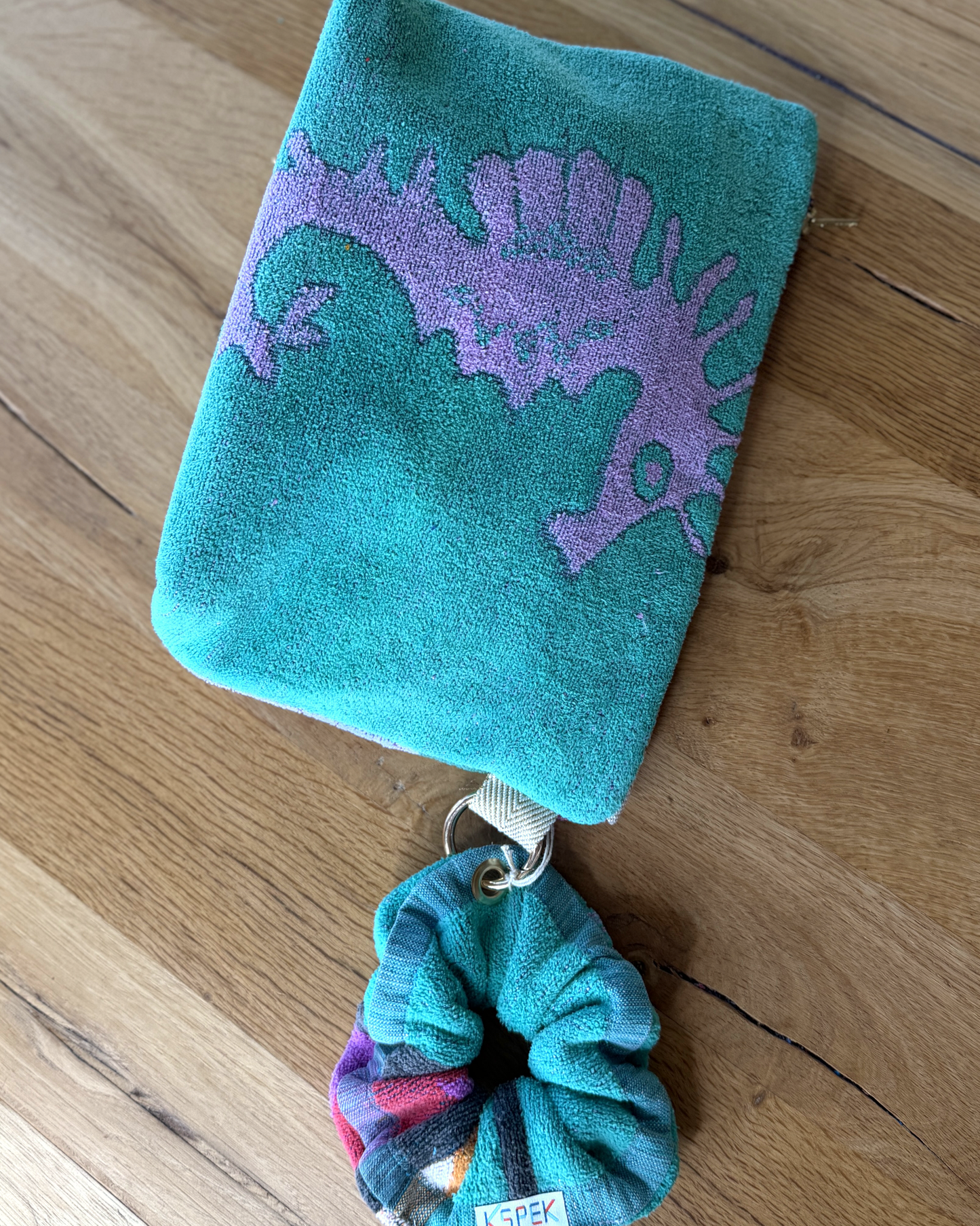 Repurposed Towel Beach Clutch “Beachcomber Bliss” — handmade by Kspek from upcycled vintage textiles, view 6