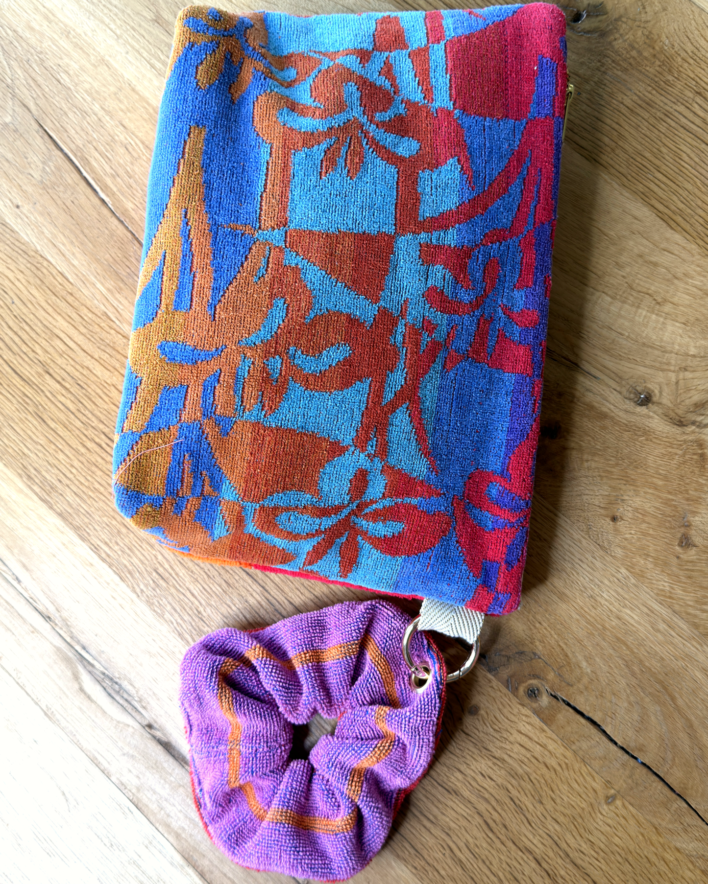 Repurposed Towel Beach Clutch “Tropical Sunset” — handmade by Kspek from upcycled vintage textiles, view 6