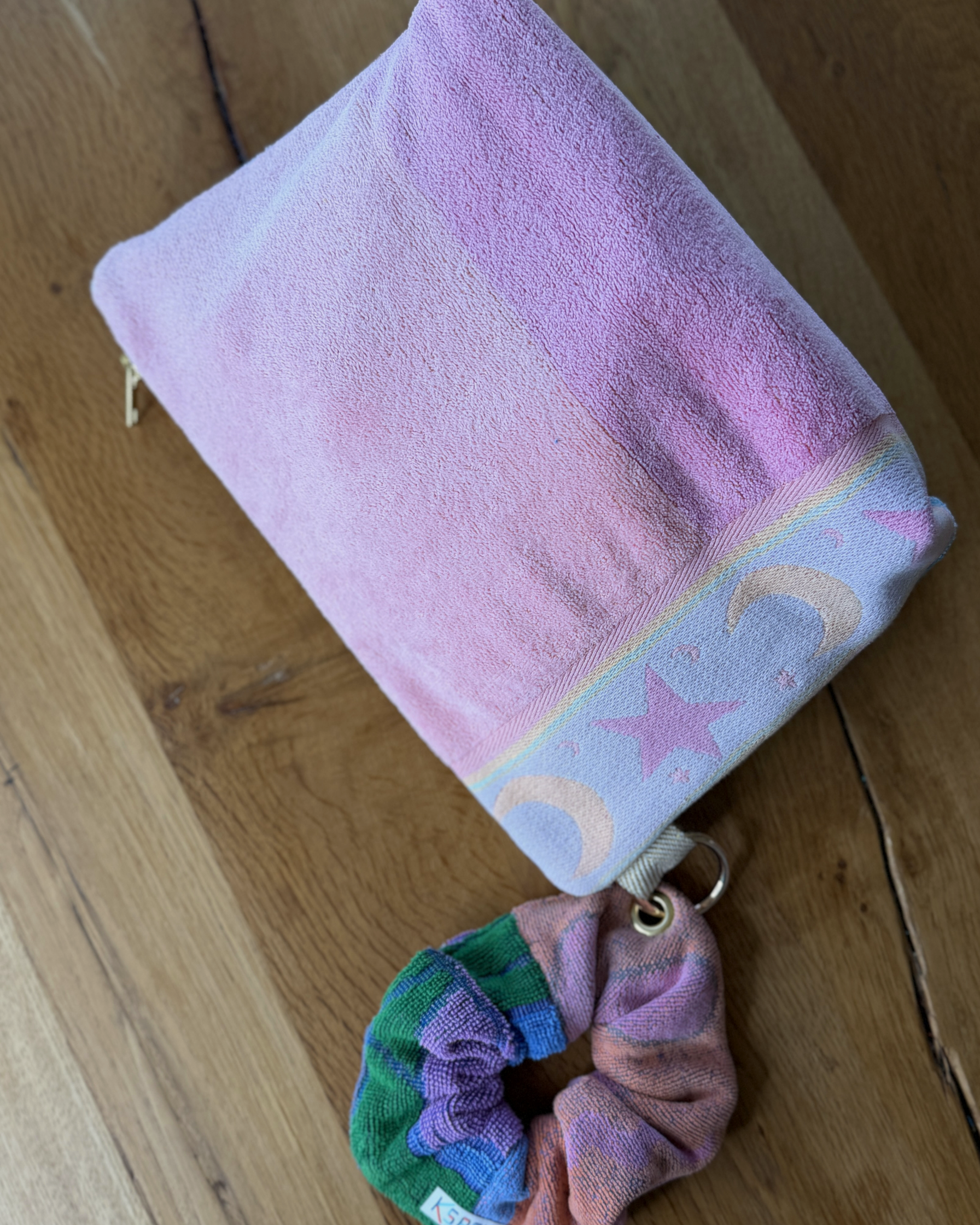 Repurposed Towel Beach Clutch “Coastal Retro Vibes” — handmade by Kspek from upcycled vintage textiles, view 5