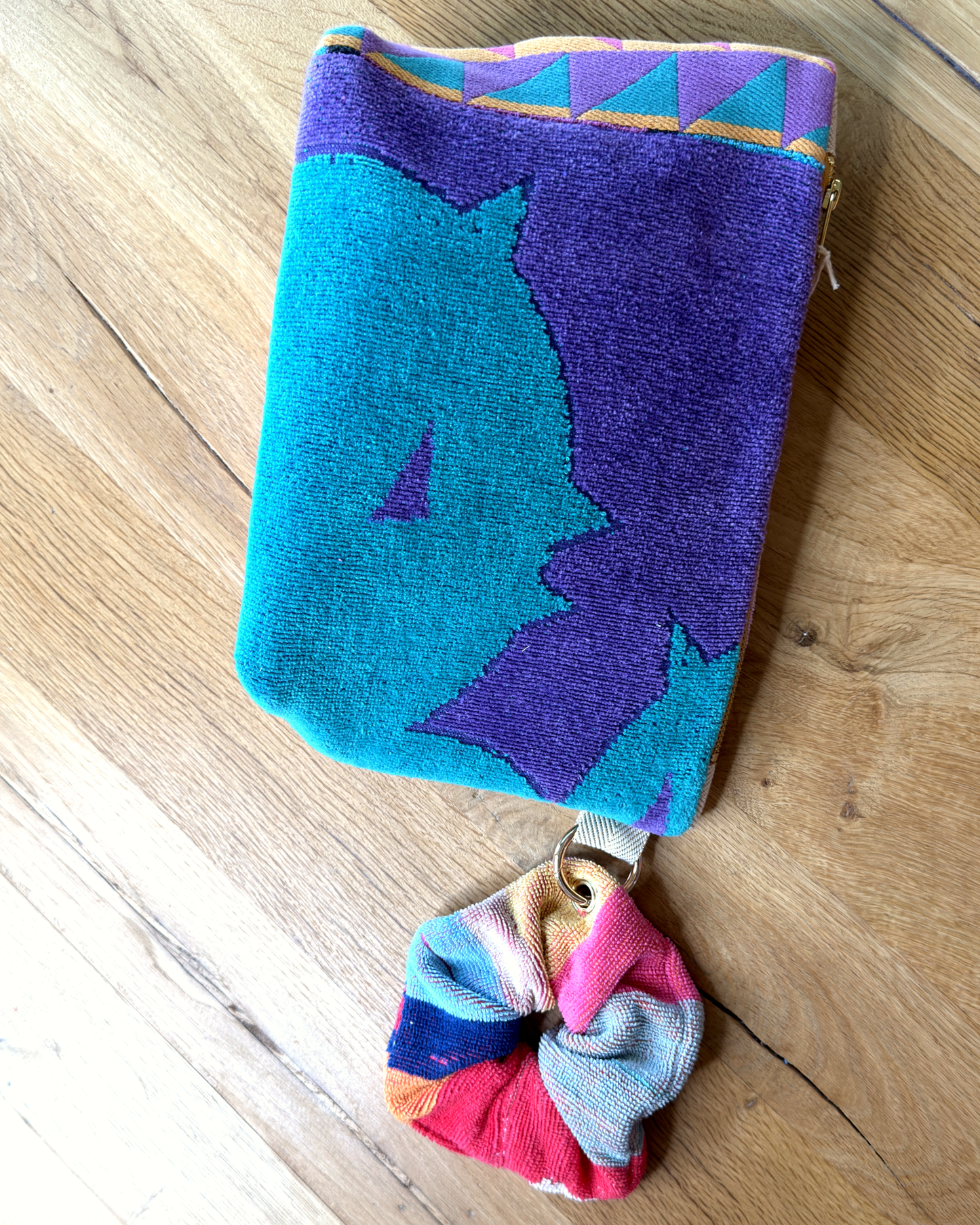 Repurposed Towel Beach Clutch “Retro Beach Vibes” — handmade by Kspek from upcycled vintage textiles, view 6