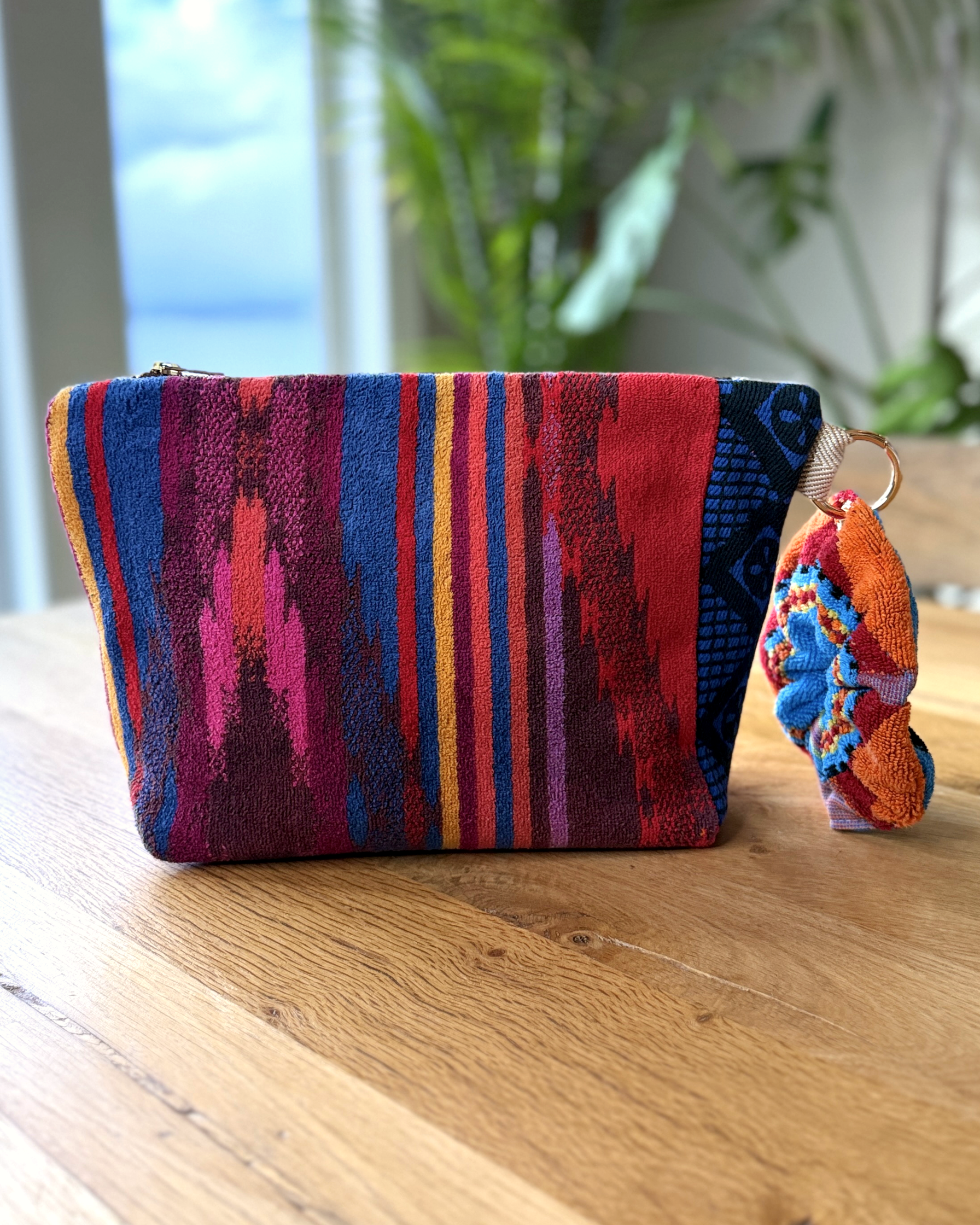Repurposed Towel Beach Clutch “Horizon Vibes” — handmade by Kspek from upcycled vintage textiles, view 4