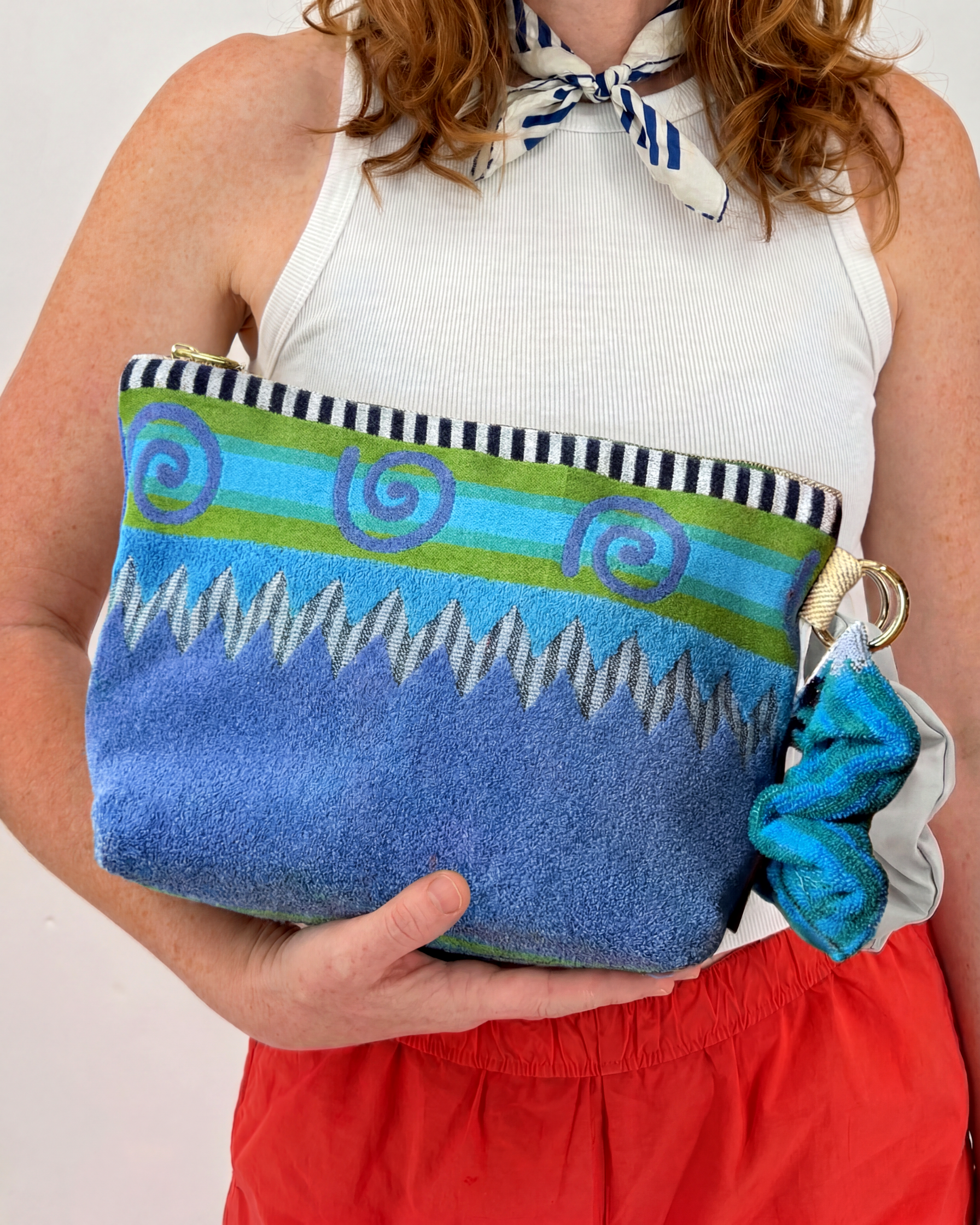 Repurposed Towel Beach Clutch “Retro Beach Vibe” — handmade by Kspek from upcycled vintage textiles, view 2
