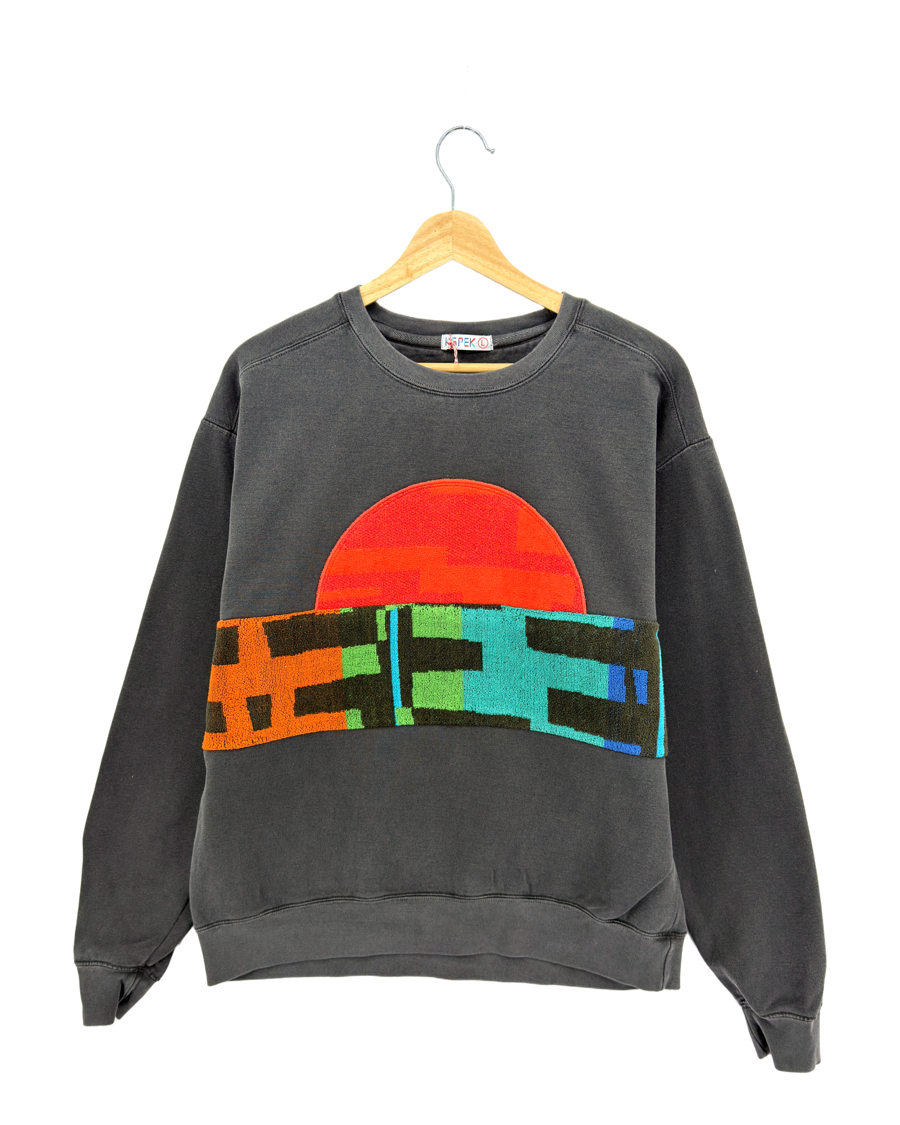 Large Pepper Sunset Chaser "Retro Horizon" — one-of-a-kind upcycled vintage beach towel sweatshirt, handmade by Kspek, view 3