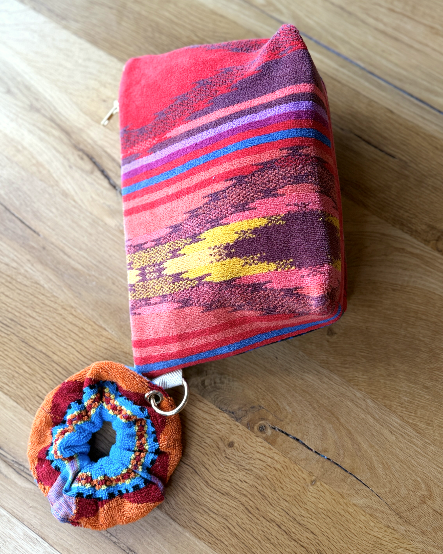 Repurposed Towel Beach Clutch “Horizon Vibes” — handmade by Kspek from upcycled vintage textiles, view 5