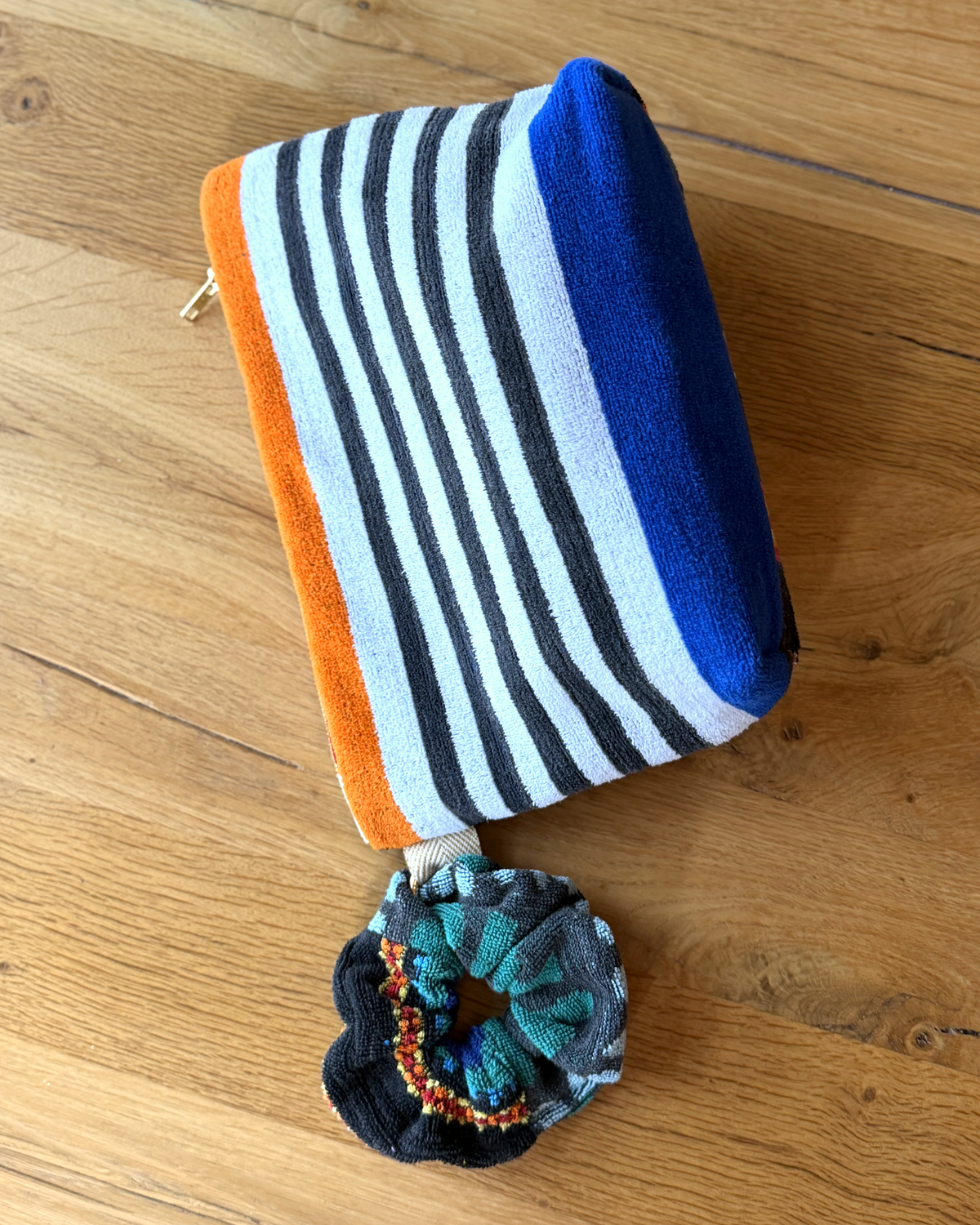 Repurposed Towel Beach Clutch “Dune Horizon” — handmade by Kspek from upcycled vintage textiles, view 5