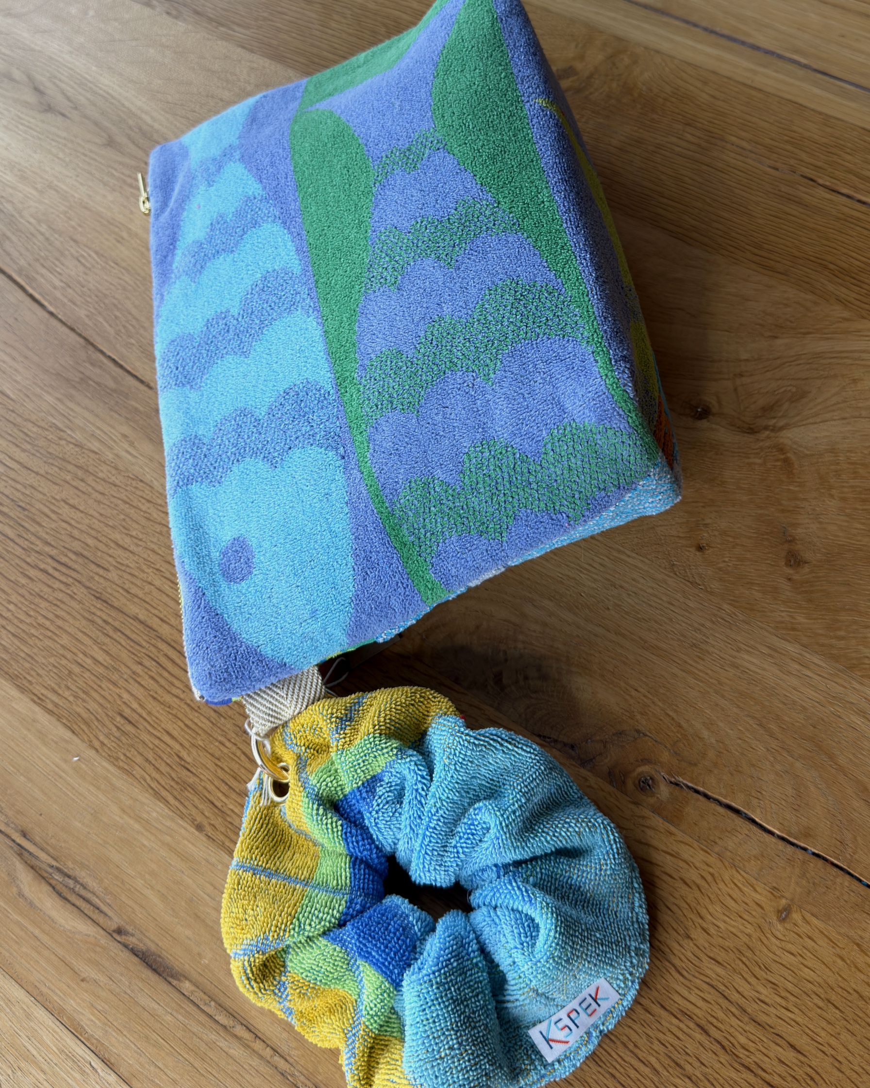 Repurposed Towel Beach Clutch “Fish and Frond” — handmade by Kspek from upcycled vintage textiles, view 5