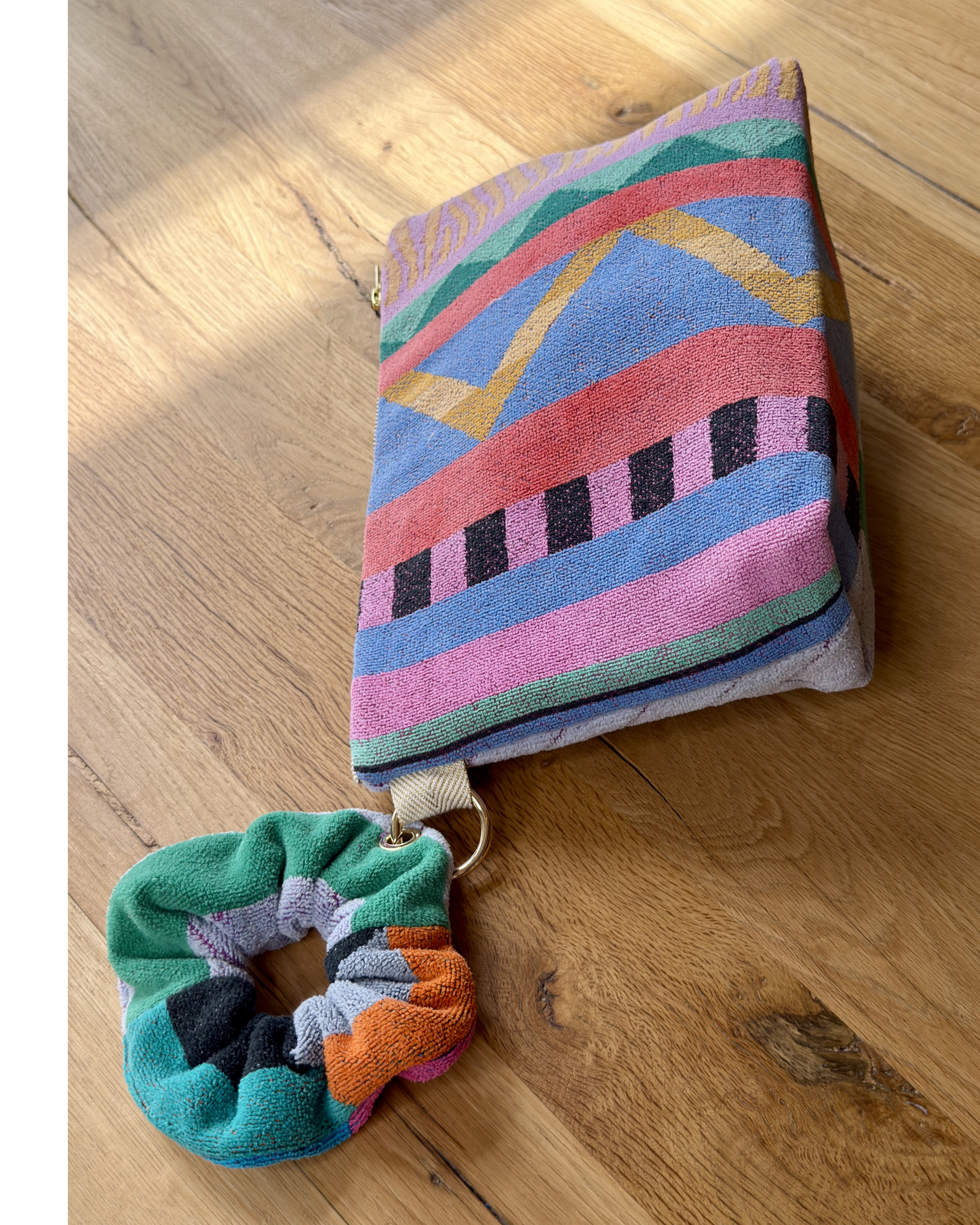 Repurposed Towel Beach Clutch “Retro Wave” — handmade by Kspek from upcycled vintage textiles, view 3