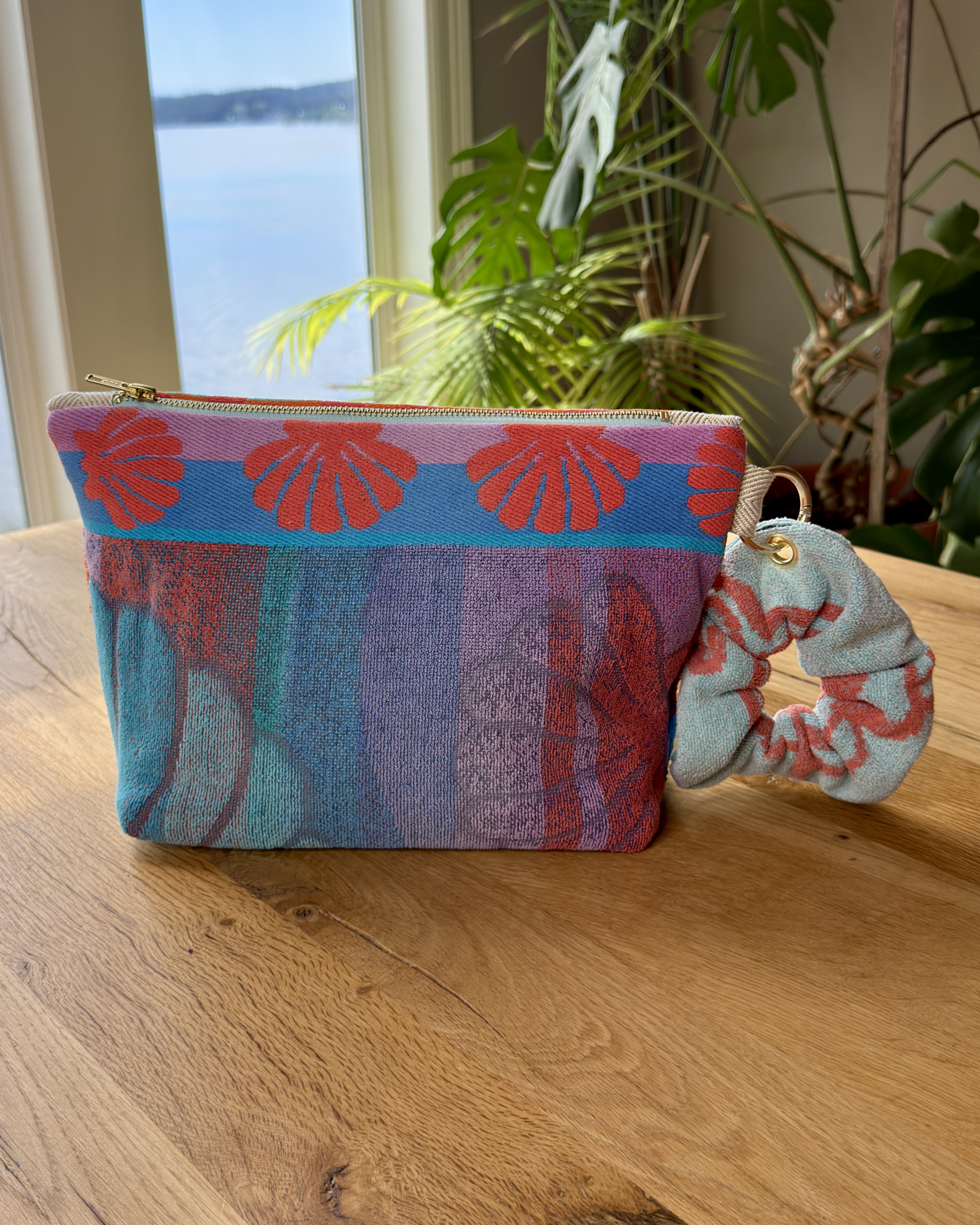 Repurposed Towel Beach Clutch “Shelly Day” — handmade by Kspek from upcycled vintage textiles